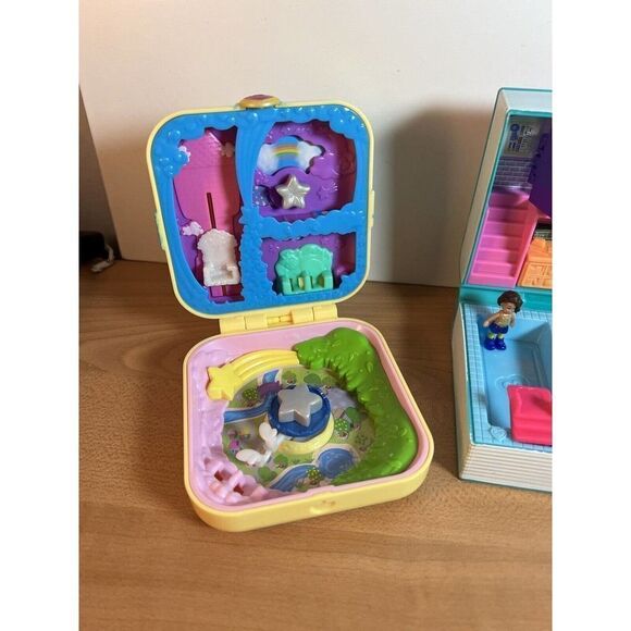 3 Polly Pocket Playsets Spa Gym Compact Stars - Picture 6 of 11